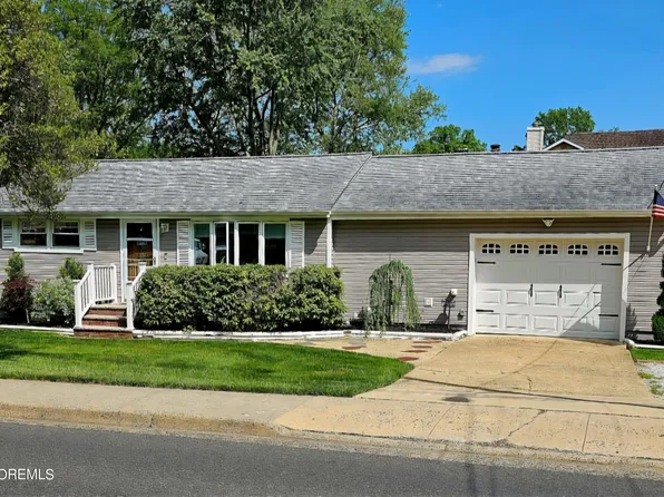 42 Middlesex Road, Matawan, NJ 07747
