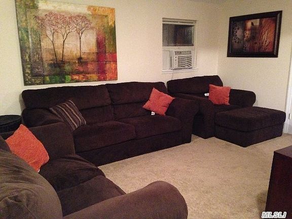 3rd image of 71 Willett Ave