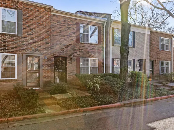 512 Peabody Sq Unit 512, Memphis, TN 38104