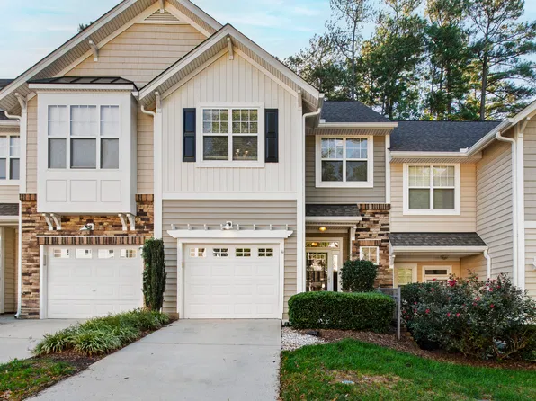 5806 Hourglass Ct, Raleigh, NC 27612