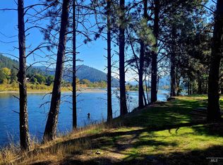 14 Chinook Ln, Orofino, ID 83544