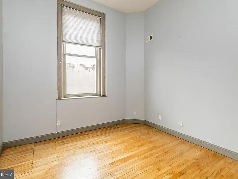 511 S Bond St #307 — Photo 16