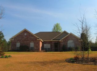 49 Pleasant Hl, Sumrall, MS 39482