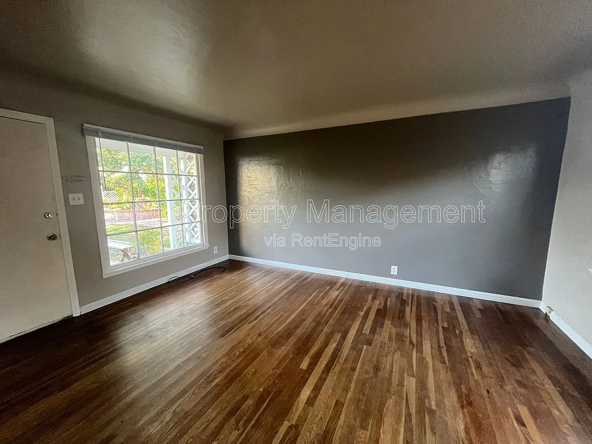 Building Photo - 611 Soquel Ave #7