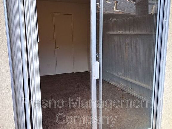 5th image of 1511 W Fairmont Ave #B