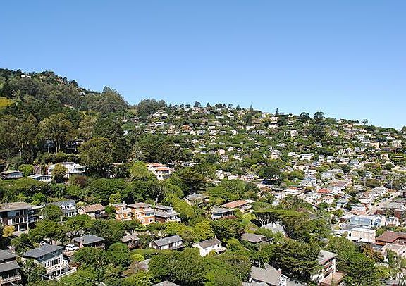 4th image of 209 - 211 Hi Vista Road