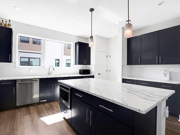 2506 W Cleveland St #9 — Photo 10