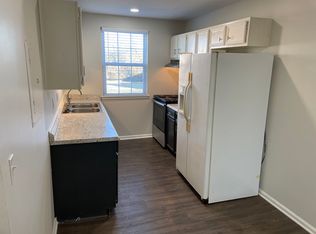 1301 Neelys Bend Rd APT G61, Madison, TN 37115