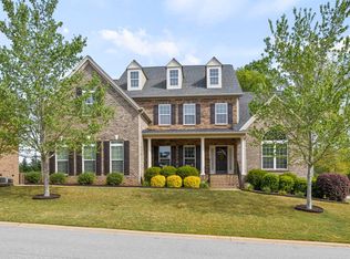 626 Pawleys Dr, Simpsonville, SC 29681