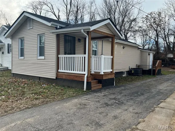 5707 Helen Ave, Saint Louis, MO 63136
