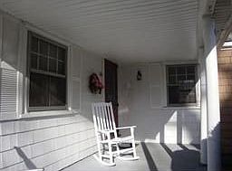 2nd image of 66 Grant St