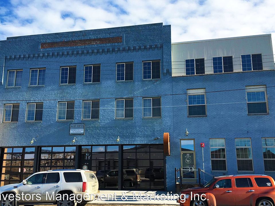 1st image of 30 1st St NE #5351420