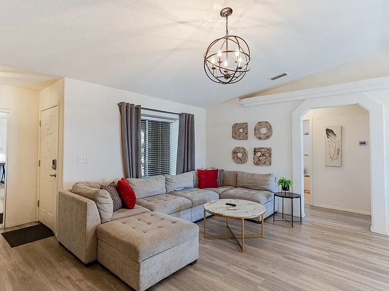 3280 Rocking Horse Dr — Photo 9