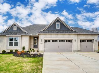 5011 Fescue Dr, Liberty Township, OH