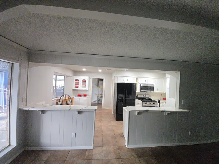 330 Ballantrae Ln — Photo 9