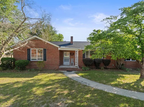 729 Magnolia St, Pelion, SC 29123