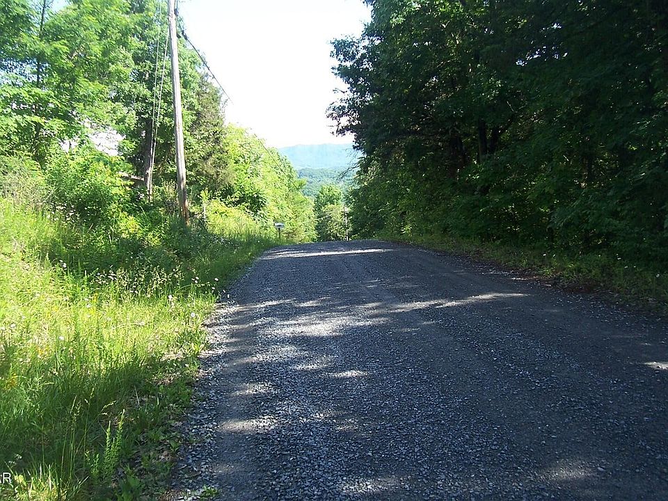 1st image of 21 Clearwood Rd