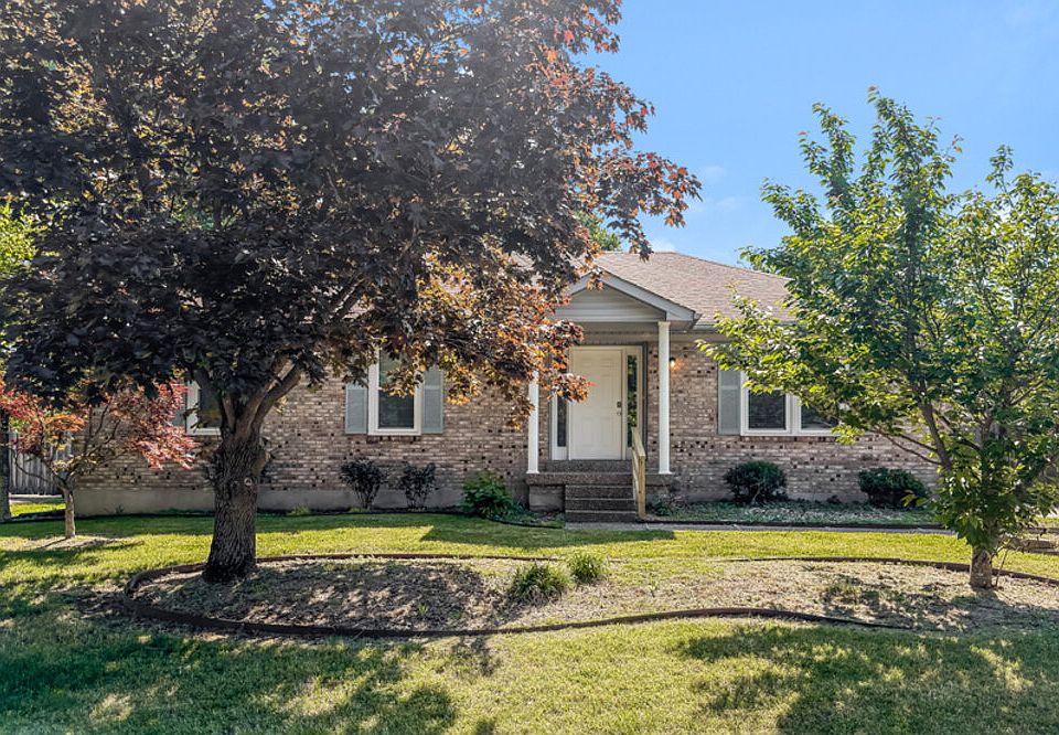 1st image of 7017 Field View Ct