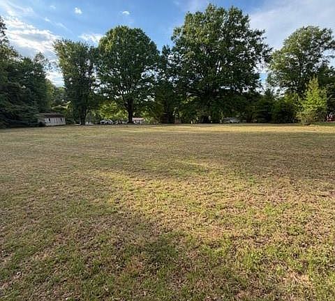 5th image of 919 County Home Rd