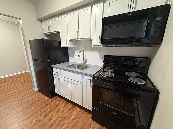 4th image of 661 Mohawk Ave APT A3