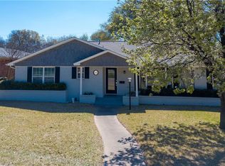 6216 N Jim Miller Rd, Dallas, TX 75228