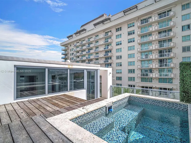 9501 Collins Ave #1 — Photo 47