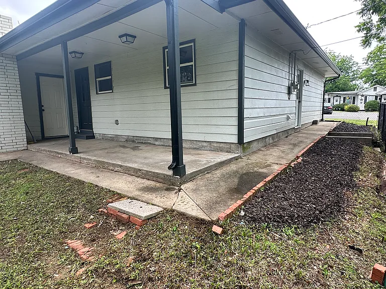 2615 N Beard Ave — Photo 17