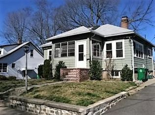 11 Edgewood Rd #1, Newton, MA 02465