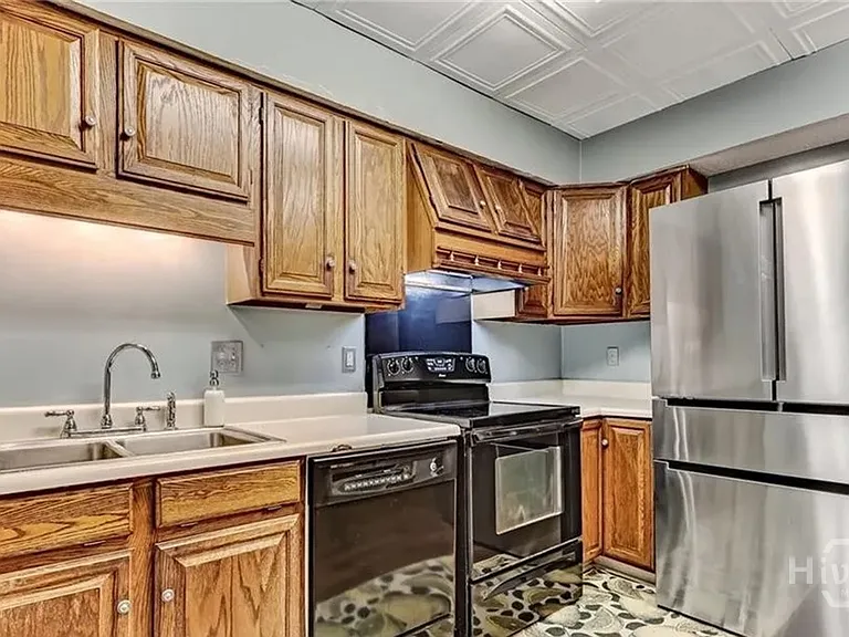 5020 Laroche Ave — Photo 14