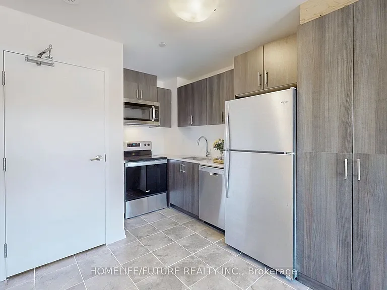 235 McLevin Ave #21 — Photo 14