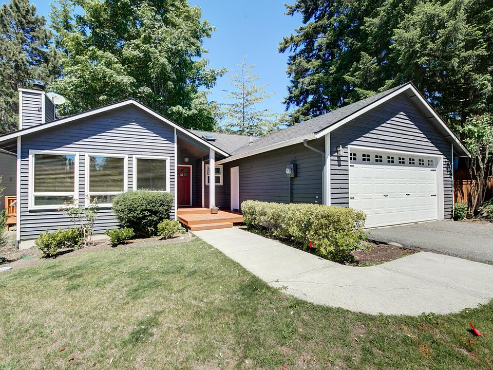 1st image of 12930 NE 100th Ln