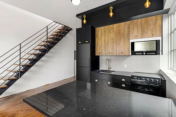 Rented by Redstone Realty NYC LLC | media 2