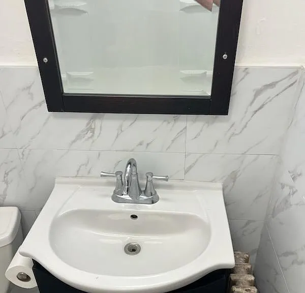 NEWly Updated Bath!