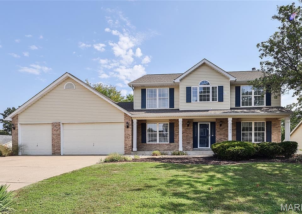 1st image of 386 Beckley Pl