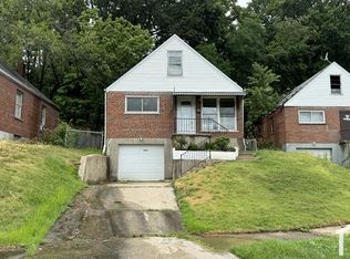 8447 Concord Pl, Saint Louis, MO 63147