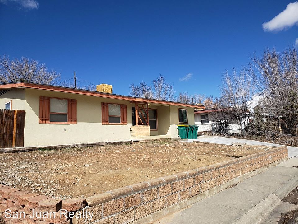 1st image of 3213 Crestridge Dr
