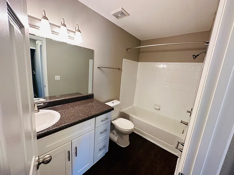 The Lory of Panama City Apartments — Photo 5