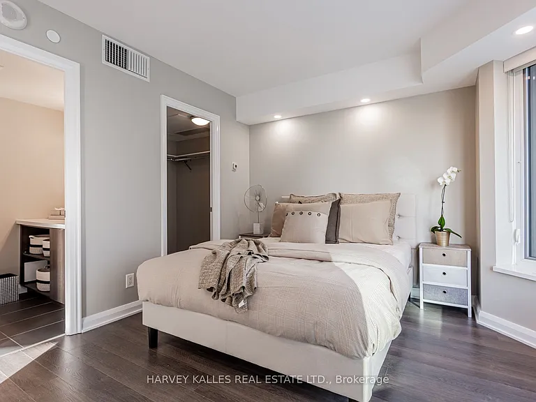 155 Yorkville Ave #2308 — Photo 23
