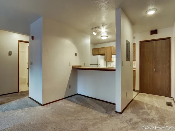 Creekside Condos