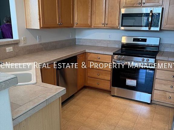 3rd image of 15140 SW Mallard Dr APT 204