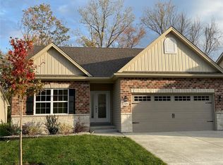 121 Salfen Farm Ct, O'Fallon, MO 63368