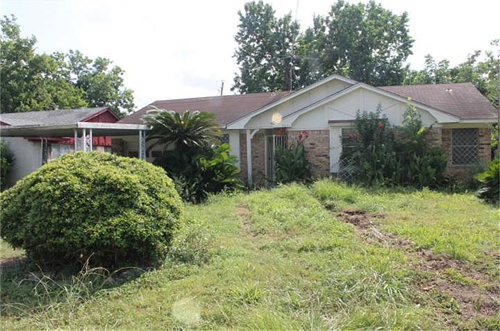 1st image of 5631 Elm Springs Dr
