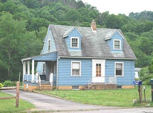 442 Constitution Blvd, New Brighton, PA 15066