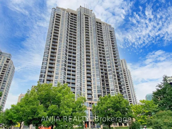 10 Northtown Way #1811, Toronto, ON M2N 7L4
