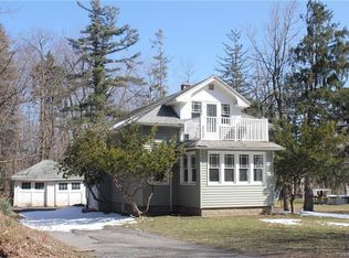 113 Maple Dr, Bowmansville, NY 14026