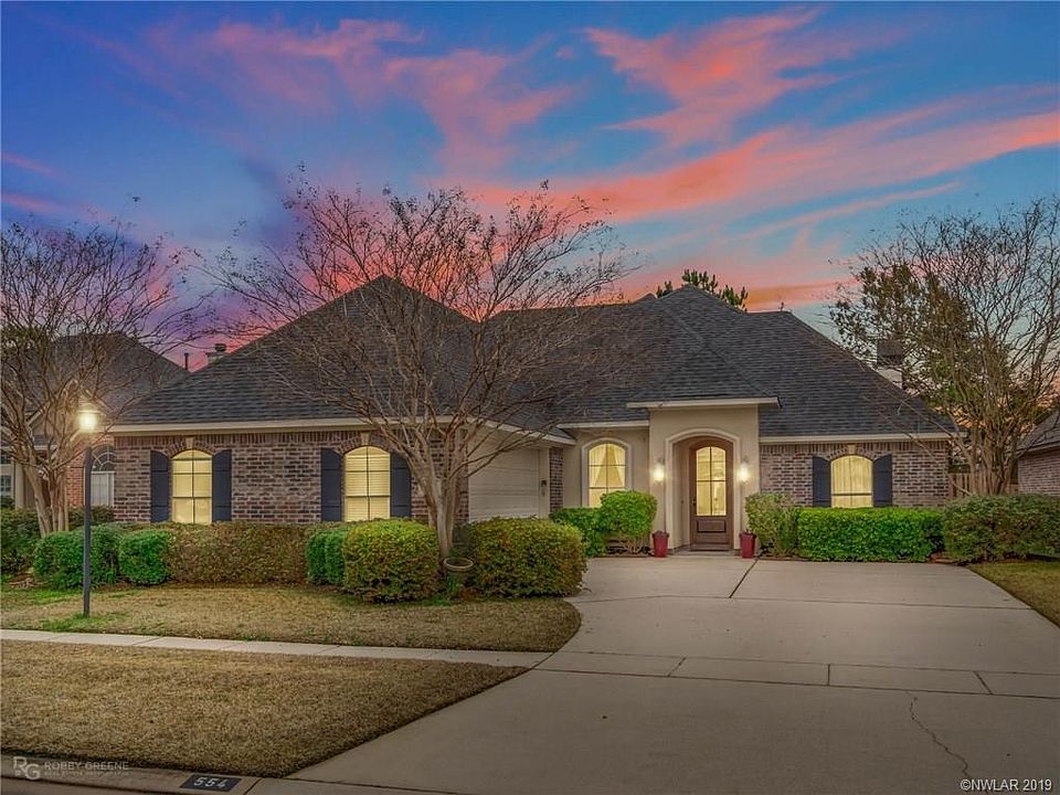 Gorgeous Tuscany style home