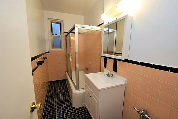 Rented by Merit Group & Associates | media 12