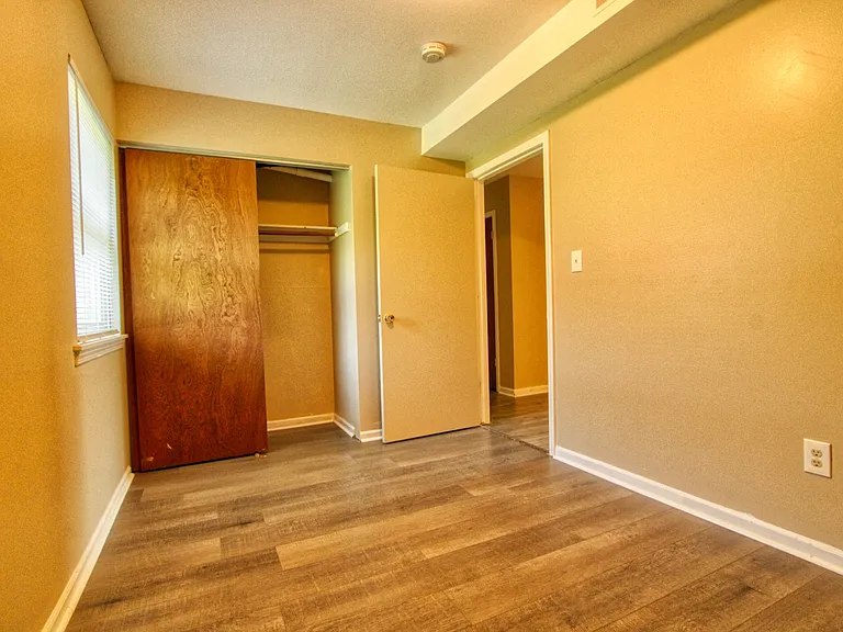2 Peppertree Dr #4 — Photo 9