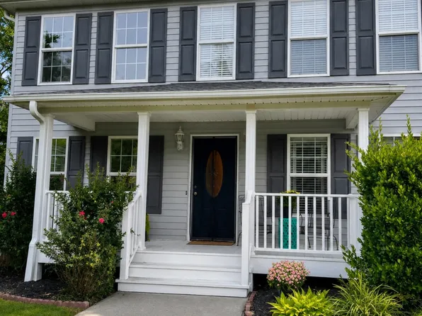113 Lakeside Dr, Marion, NC 28752