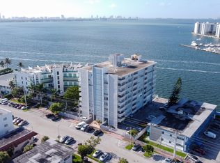 2016 Bay Dr APT 201, Miami Beach, FL 33141